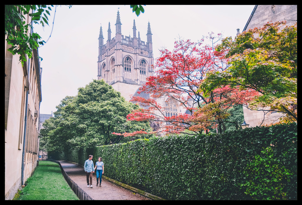 Oxford backstreets during a couples engagement portrait photoshoot